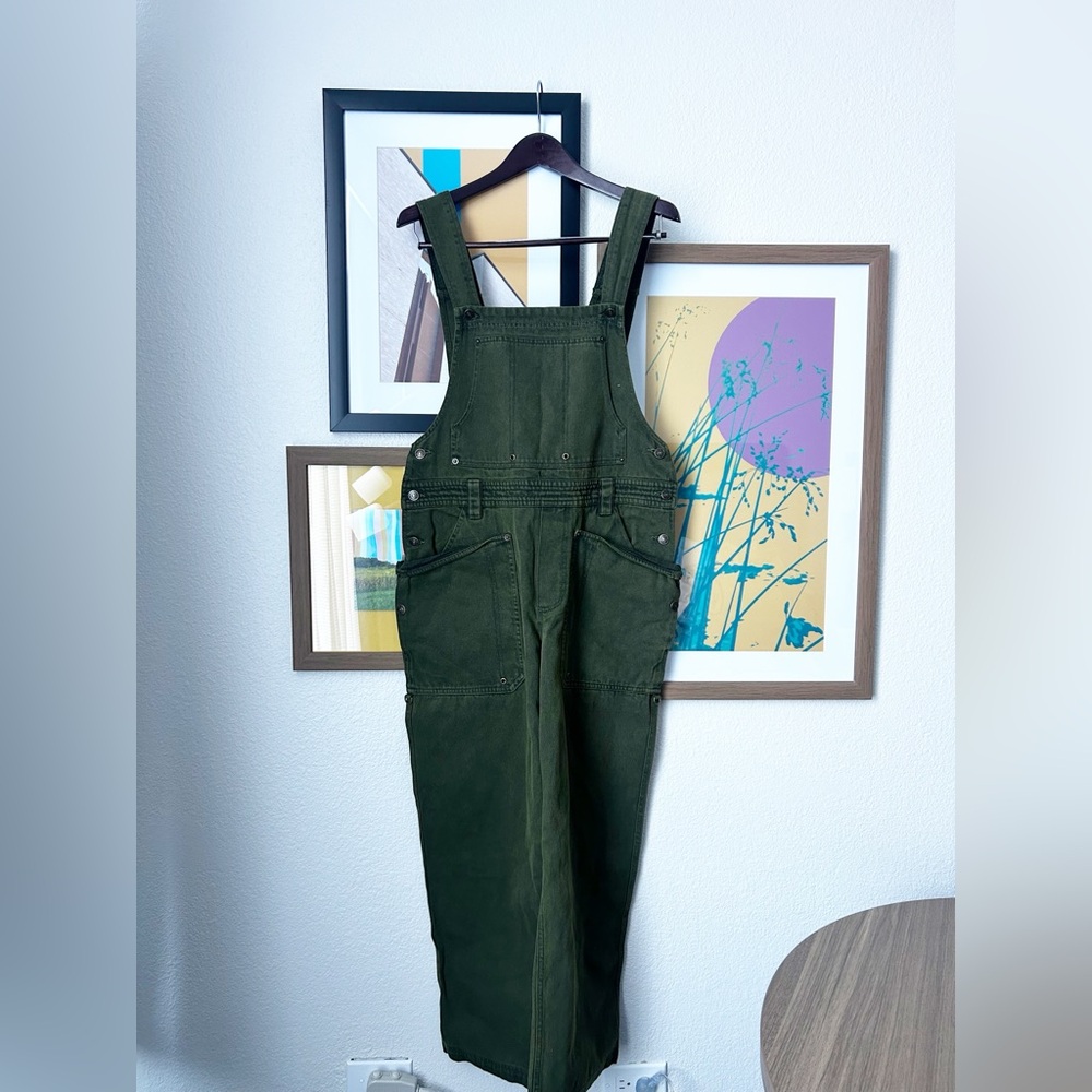 NWT Free People Just In Time Overalls Green - Picture 3 of 6